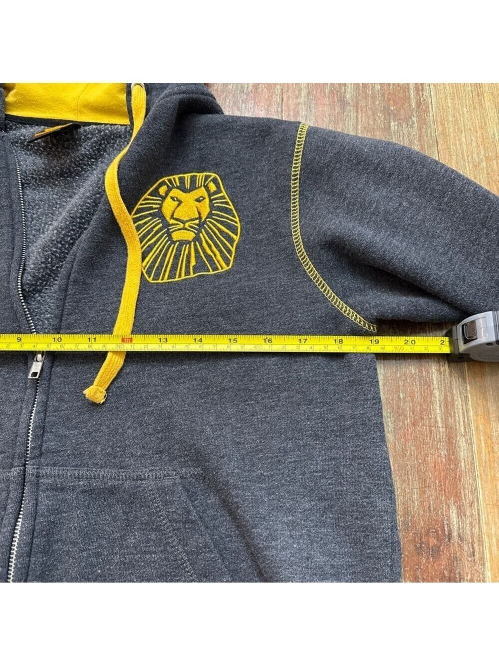 Disney The Lion King Broadway Full Zip Hoodie Gray Yellow XS - Picture 8 of 10
